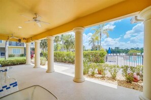 Terrace/patio - 2723 Condo Near Disney with  2BR & Private Balcony (Kissimmee)