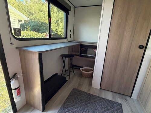 Clean NEW recreational vehicle HAS AC, off 200!