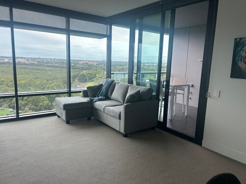 Luxury 2B apartment, amazing views and great location