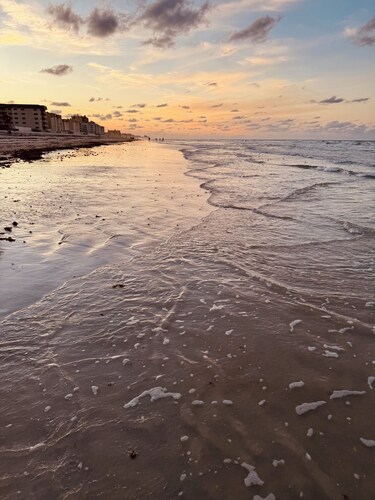 SAND & SEA BEACH RETREAT 