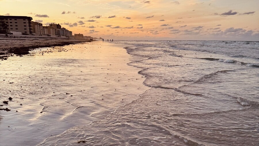 SAND & SEA BEACH RETREAT