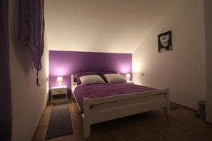 2 bedrooms, Internet - Home in nature with pool, barbecue and entertainment amenities (Otočac)