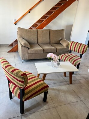 Interior - Apartment 4 pax 2 bathrooms | Starlink | Private parking | Near Bus Terminal and Downtown (El Calafate)