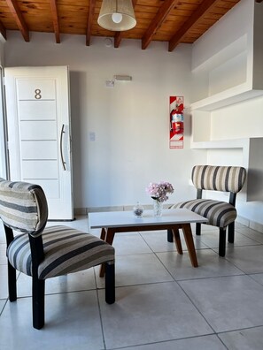 Interior - Apartment 4 pax 2 bathrooms | Starlink | Private parking | Near Bus Terminal and Downtown (El Calafate)