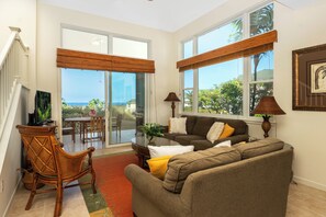 Smart TV, books - 🌴 Your Little Piece Of Paradise | Free Late Checkout 🌴 (Kailua Kona)