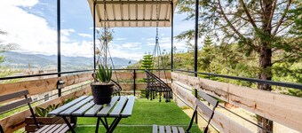 Nido Alto in Constanta, Container house in the highlands