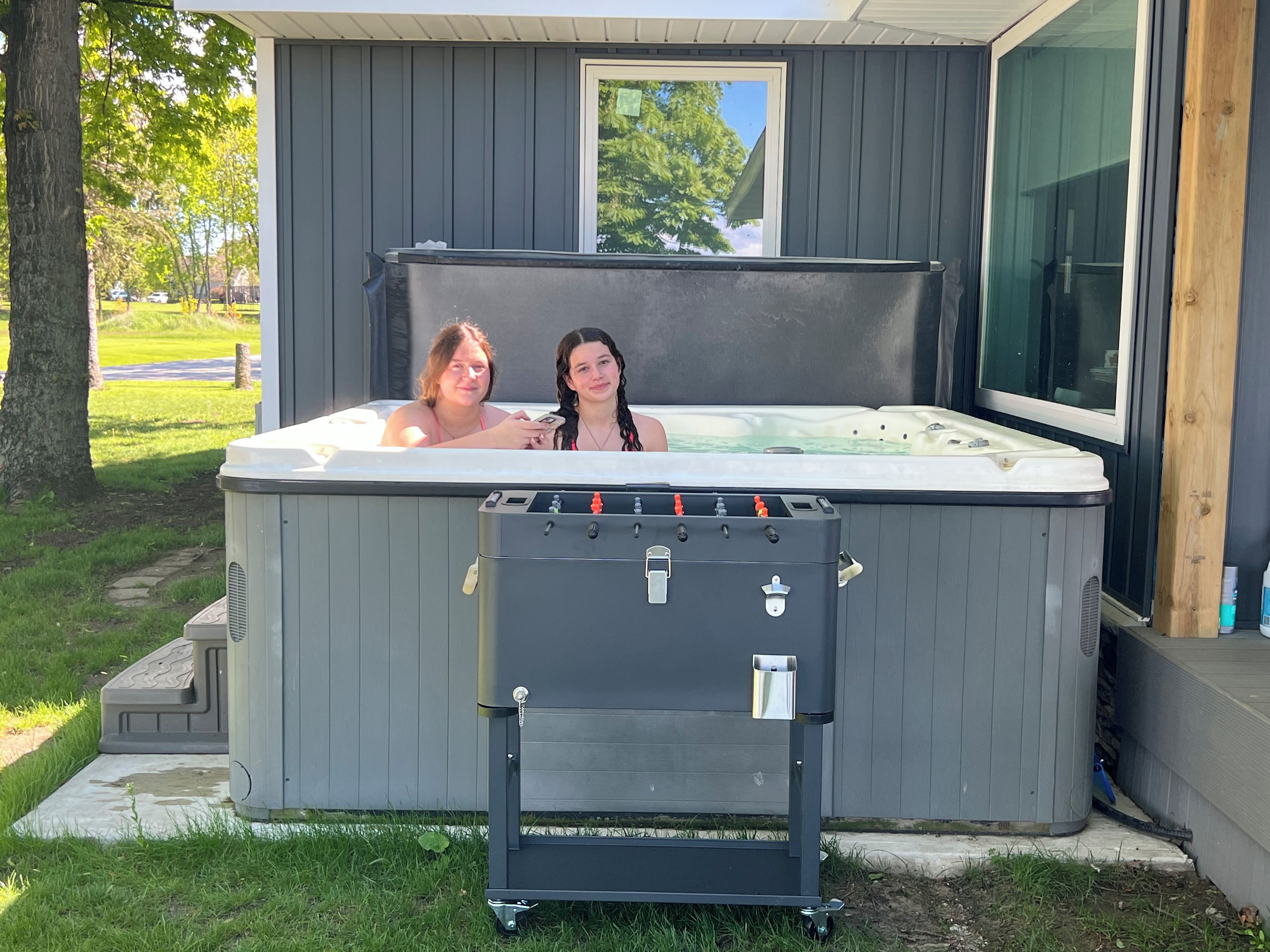 House, 3 Bedrooms, Patio, Lake View | Outdoor spa tub