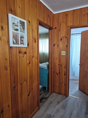 Interior - Enjoy the Grand Beach, 1 hour & 15 minutes away from the city. Mar-reyz offer!! (Grand Marais)