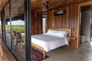 4 chambres, fer et planche à repasser, Wi-Fi, draps fournis
