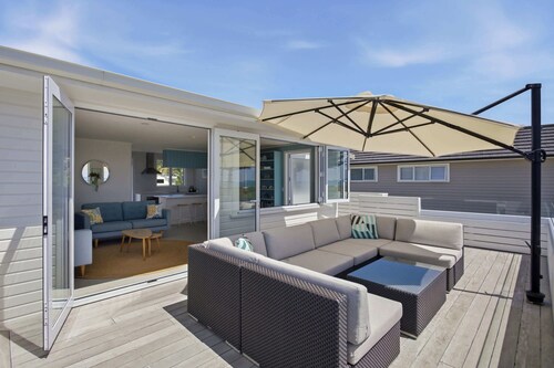 Ohope Beach Bliss Stunning Sea Views & Family fun
