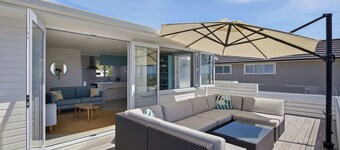 Ohope Beach Bliss Stunning Sea Views & Family fun