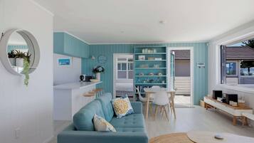 TV, stereo, offices