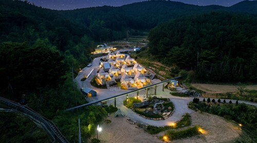Yeongdeok Dalto Poolvilla Glamping