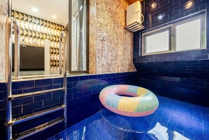 1 bedroom, free WiFi - Yeongdeok Dalto Poolvilla Glamping (Yeongdeok)