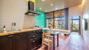 1 bedroom, free WiFi - Yeongdeok Dalto Poolvilla Glamping (Yeongdeok)
