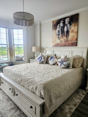 1 bedroom, iron/ironing board, WiFi, bed sheets -  Stunning 1-bedroom condo in Ponce Inlet direct on beautiful intercoastal. (Ponce Inlet)