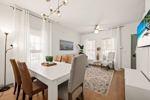 Interior - Ashley River Retreat (North Charleston)