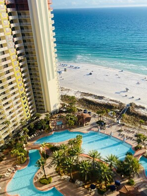 Pool - Shores of Panama GulfFrontAnd Resort Views- 2 Bed 2 Bath Double Balcony (Panama City Beach)