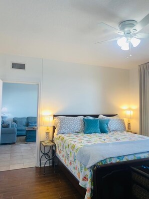 Room - Shores of Panama GulfFrontAnd Resort Views- 2 Bed 2 Bath Double Balcony (Panama City Beach)