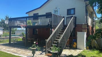 House, 5 Bedrooms, Smoking, Balcony | Exterior