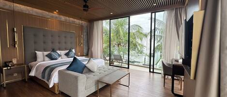 ลักซ์ชัวรี่วิลล่า, สระว่ายน้ำส่วนตัว, วิวสวน