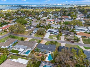 Exterior - Coastal Retreat w/ Heated Pool & Games (Largo)