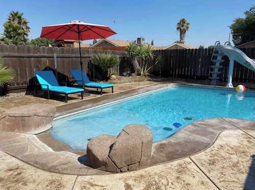 Quiet Cozy Central Valley Home Near Sequoia & Kings Canyon National Parks