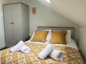 2 bedrooms, iron/ironing board, WiFi, bed sheets - Cozy Belfast Apartment with 2 Bedrooms (Belfast)