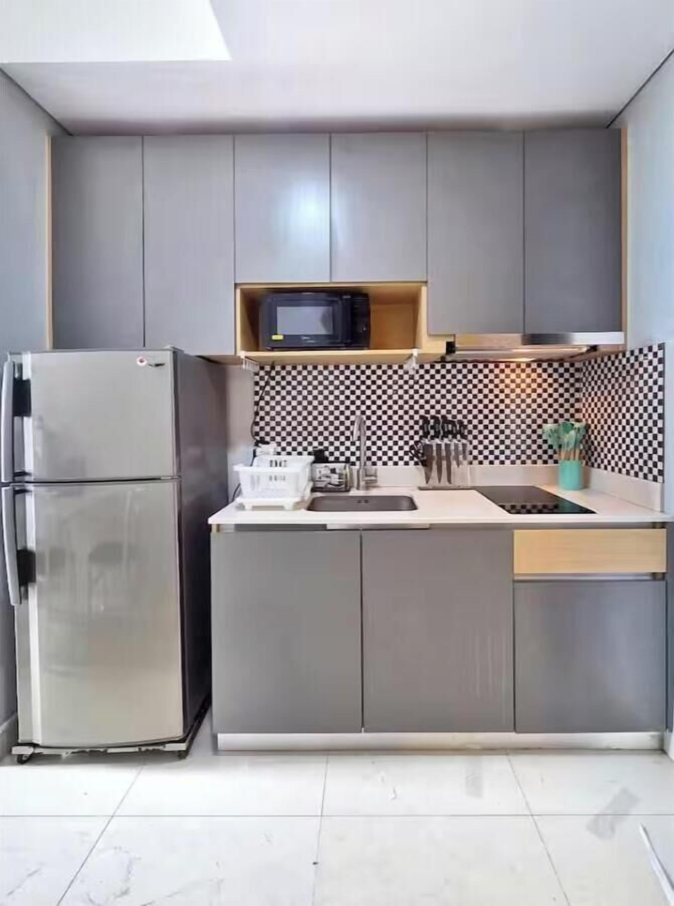 Apartment, 2 Bedrooms, City View | Private kitchen