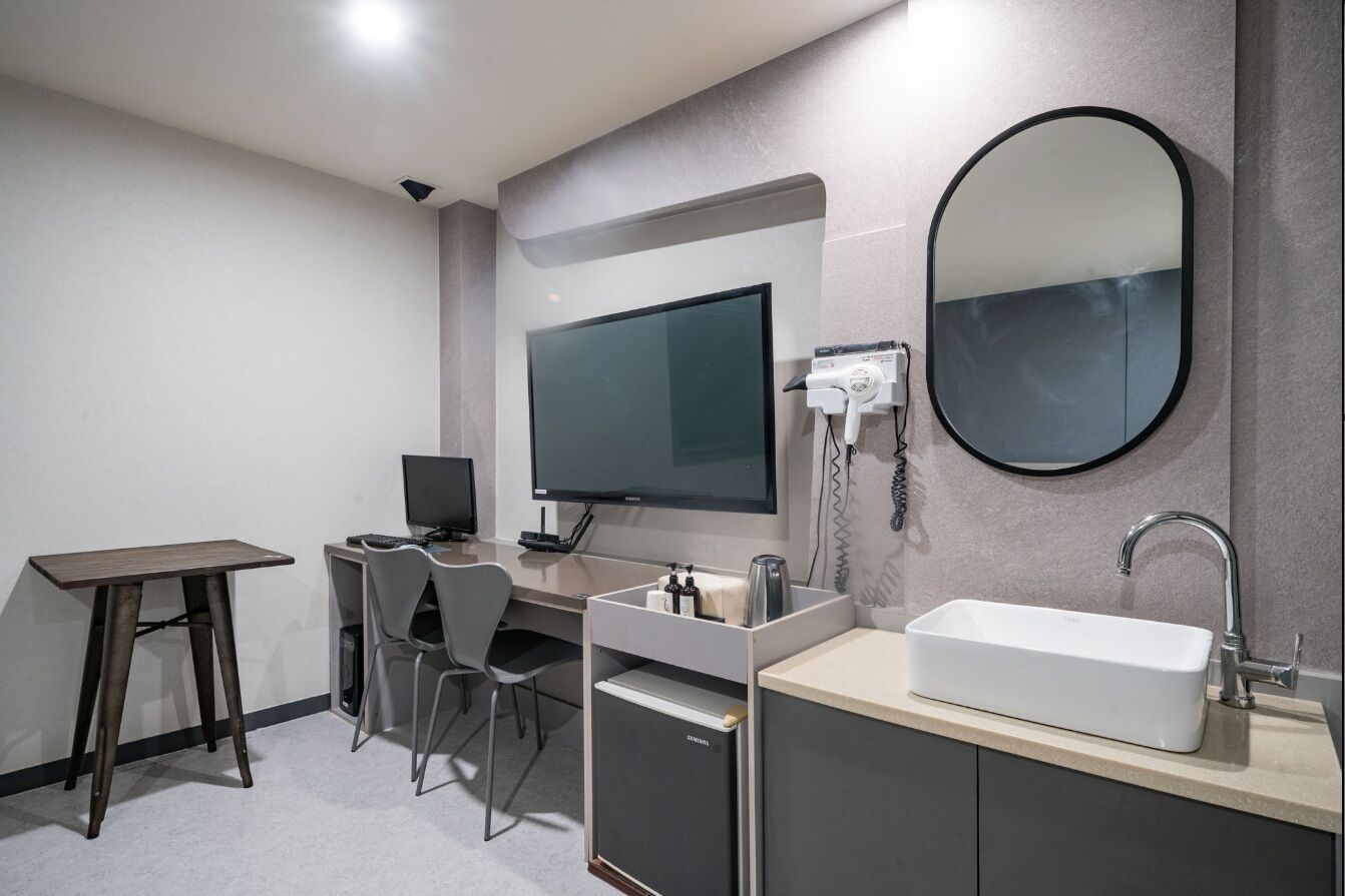 Deluxe Double Room | Interior