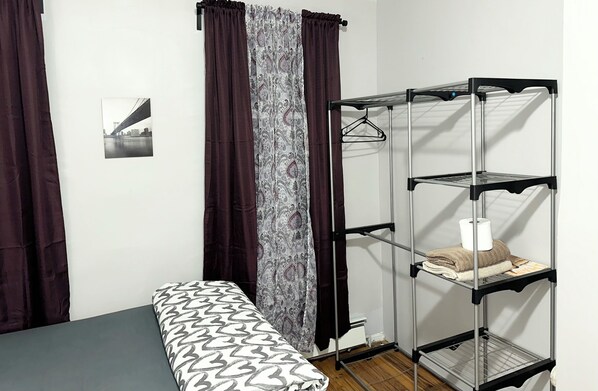 Classic Double Room - NY residence (Brooklyn)