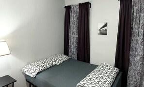 Classic Double Room - NY residence (Brooklyn)