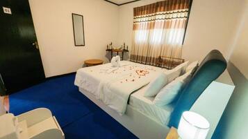 Deluxe dubbelrum - utsikt mot bergen