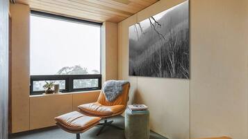 Deluxe Apartment, Balcony, Mountain View