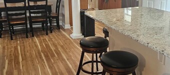 Beautiful views on Lake Wateree with large screened in porch, 3 bedroom, 2 bath.