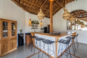 Dining - Tropical retreat connected 8bdrs villas in Bingin (kabupaten bandung)