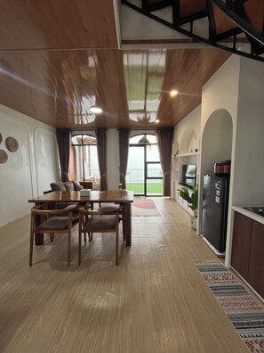 Villa, 2 Bedrooms | Dining - Diamond Cabin 3 (Dieng Kulon)