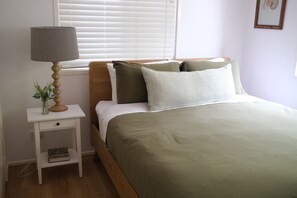 Room - Thula Moya 
A Place to Exhale (Point Lookout)