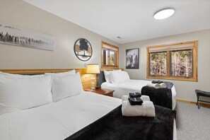 5 slaapkamers, een strijkplank/strijkijzer, wifi, beddengoed