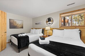 5 habitaciones, tabla de planchar con plancha, wifi y ropa de cama