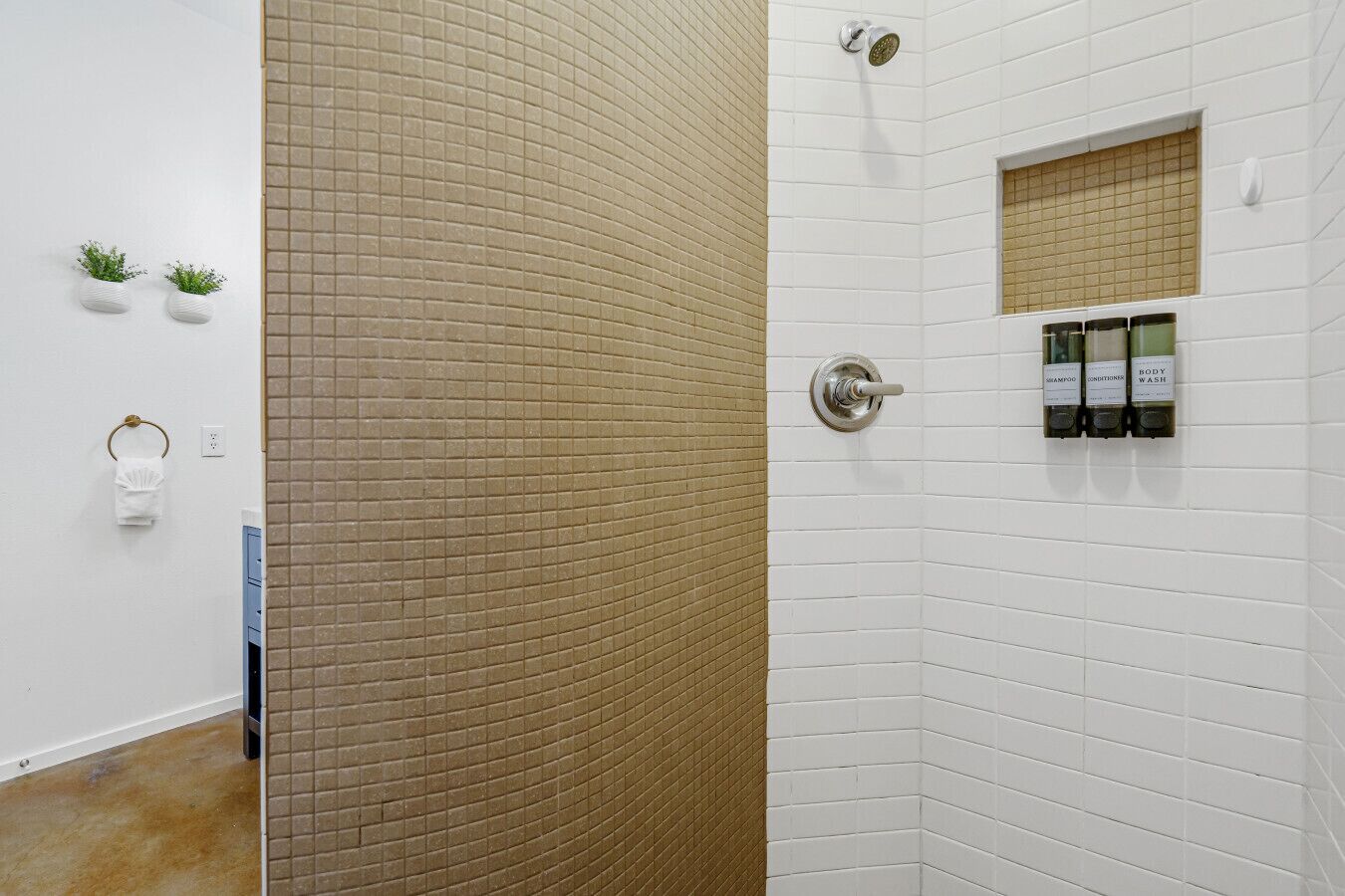 Eco-friendly toiletries, hair dryer, towels
