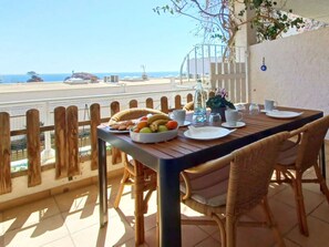 Outdoor dining - Too Menuda by Interhome (Tossa de Mar)