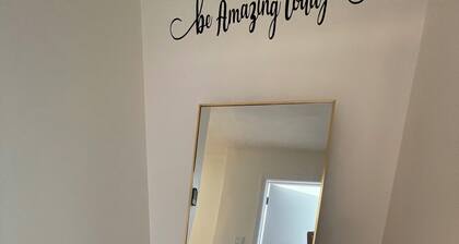 Beautiful,Spacious 4BR Home Free Parking in North Framingham Easy Access boston.