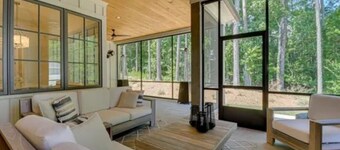 Spacious 5-Bedroom Evans Home – Perfect Stay for Masters Tournament Week