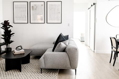TV connectée de 50 pouces avec chaßnes numériques, Netflix