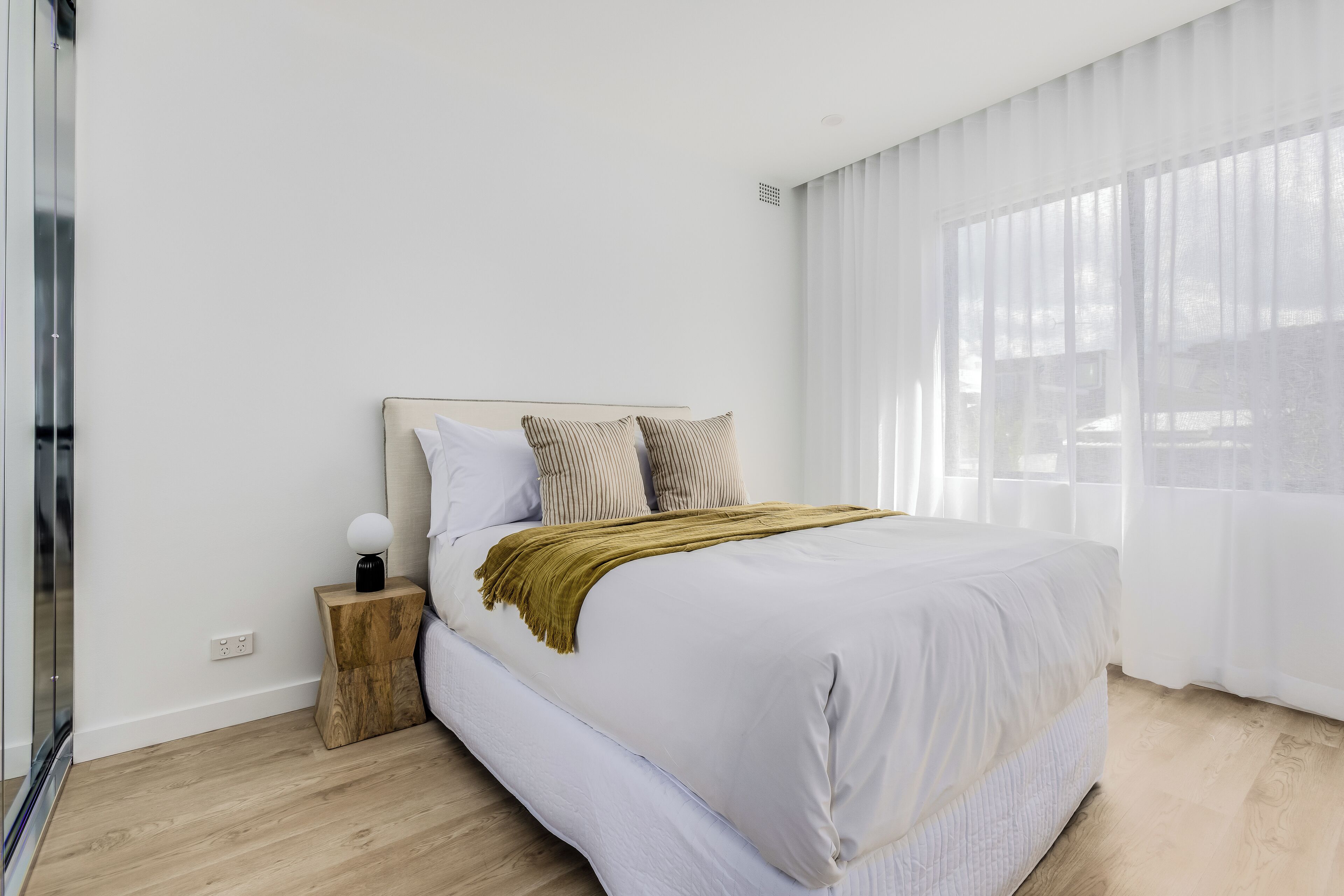 Three Bedrooms Premium Apartment | Desk, laptop workspace, iron/ironing board, cribs/infant beds