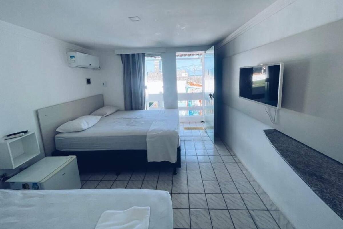 Tremannsrom – comfort, terrasse, delvis sjøutsikt