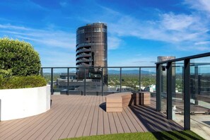 Terrace/patio - Puddings Home Box Hill Stylish 2BR Mountain View Gym (Box Hill)
