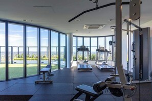Fitness facility - Puddings Home Box Hill Stylish 2BR Mountain View Gym (Box Hill)