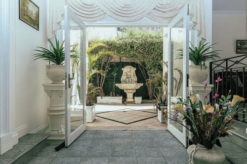 Puddings Home: mooring and waterfront getaway